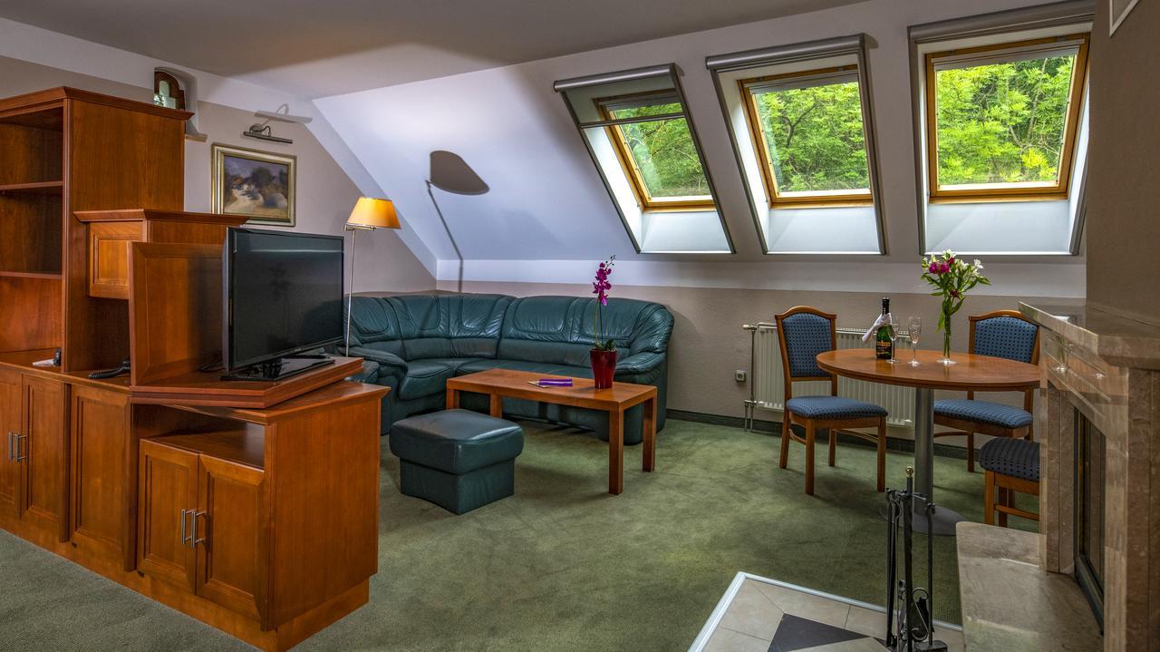 Betekints Wellness Hotel Veszprem Luaran gambar