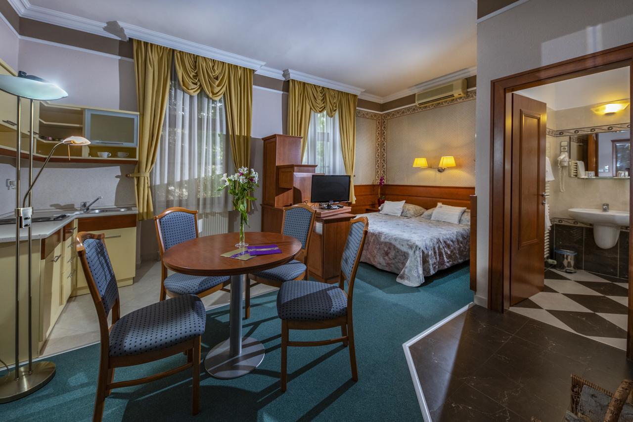 Betekints Wellness Hotel Veszprem Luaran gambar